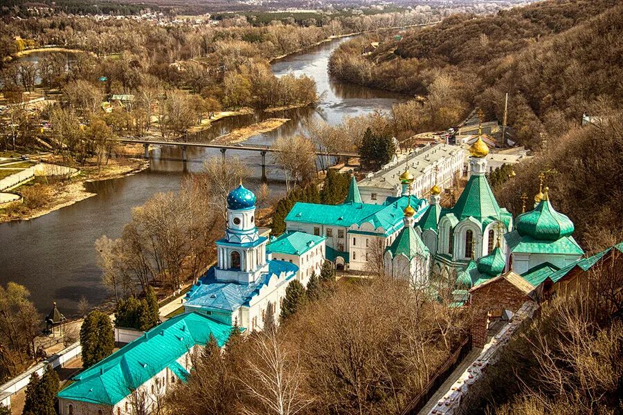 Свято-Успенская Святогорская Лавра. Свято-Успенская Святогорская Лавра, Украина, Святогорск. Свято Успенский Лавра Святогорск. Святогорский монастырь Славяногорск.