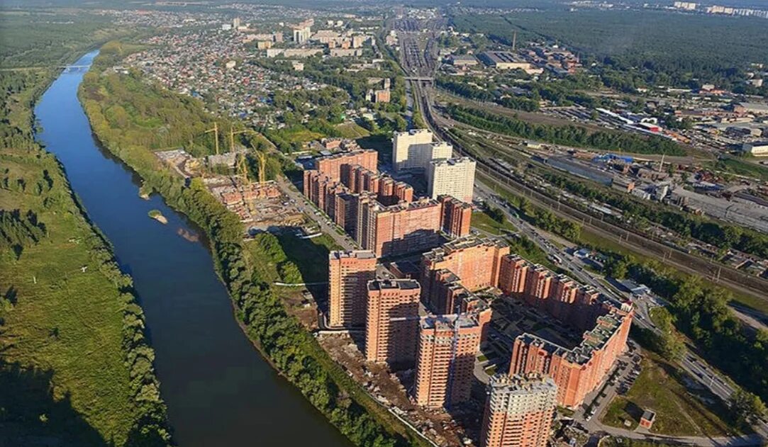 Первомайский район нск. Первомайское первомайский район алтайский край. В первомайском районе. Первомайский жилмассив новосибирск. Тамбовская область иловай дмитриевское храм солунского.