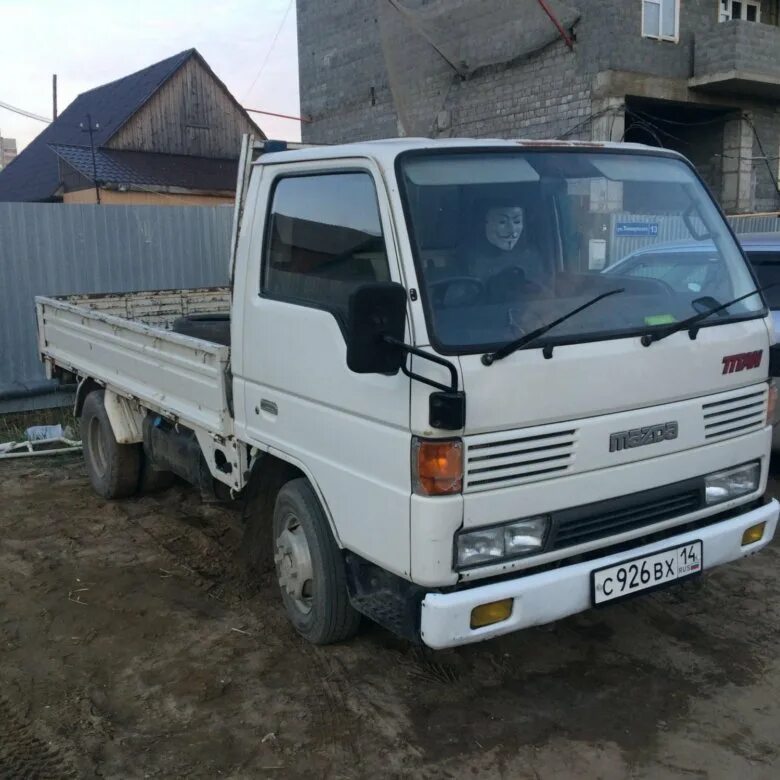 Мазда титан 1999 бортовой грузовик синий. Мазда титан бортовой 3 тонны. Мазда титан 2000г. Кандр грузовик в улан удэ фото. Мазда титан бортовой грузовик.