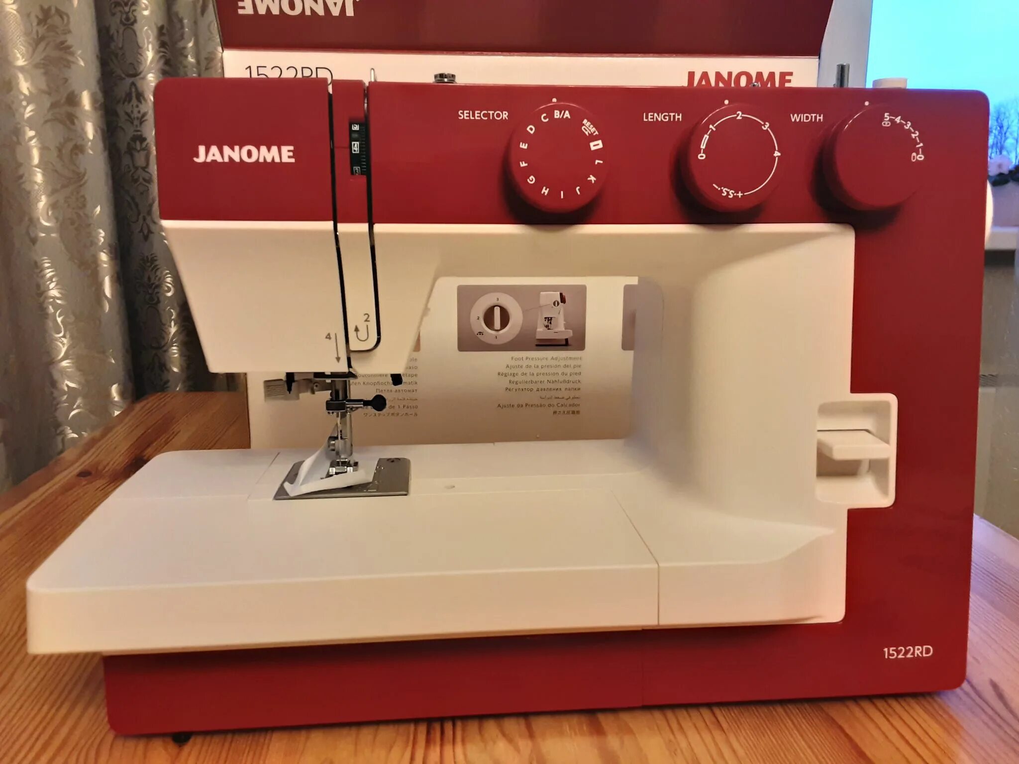 Машинка janome 1522