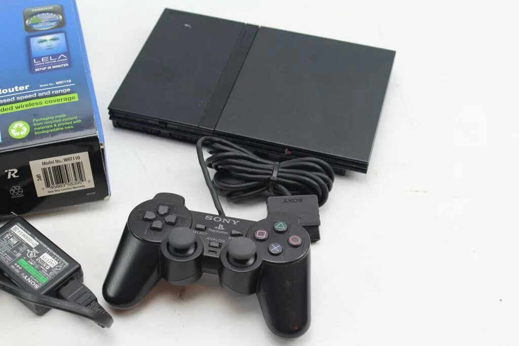 Игровая консоль sony playstation 2. Sp2 приставка. Ps2 Slim White. Ps2 Console. Ps2 Console Golden.