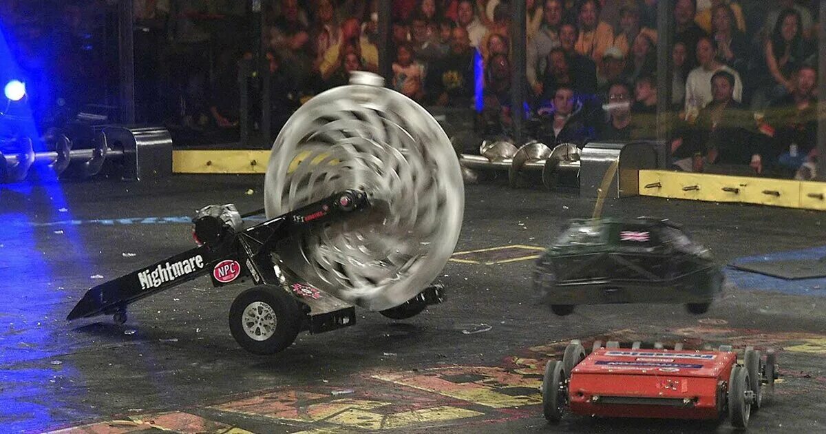 Битва роботов на арене шоу. Батл ботс битвы роботов. Битва роботов соревнования. Бои роботов. Битва роботов шоу.