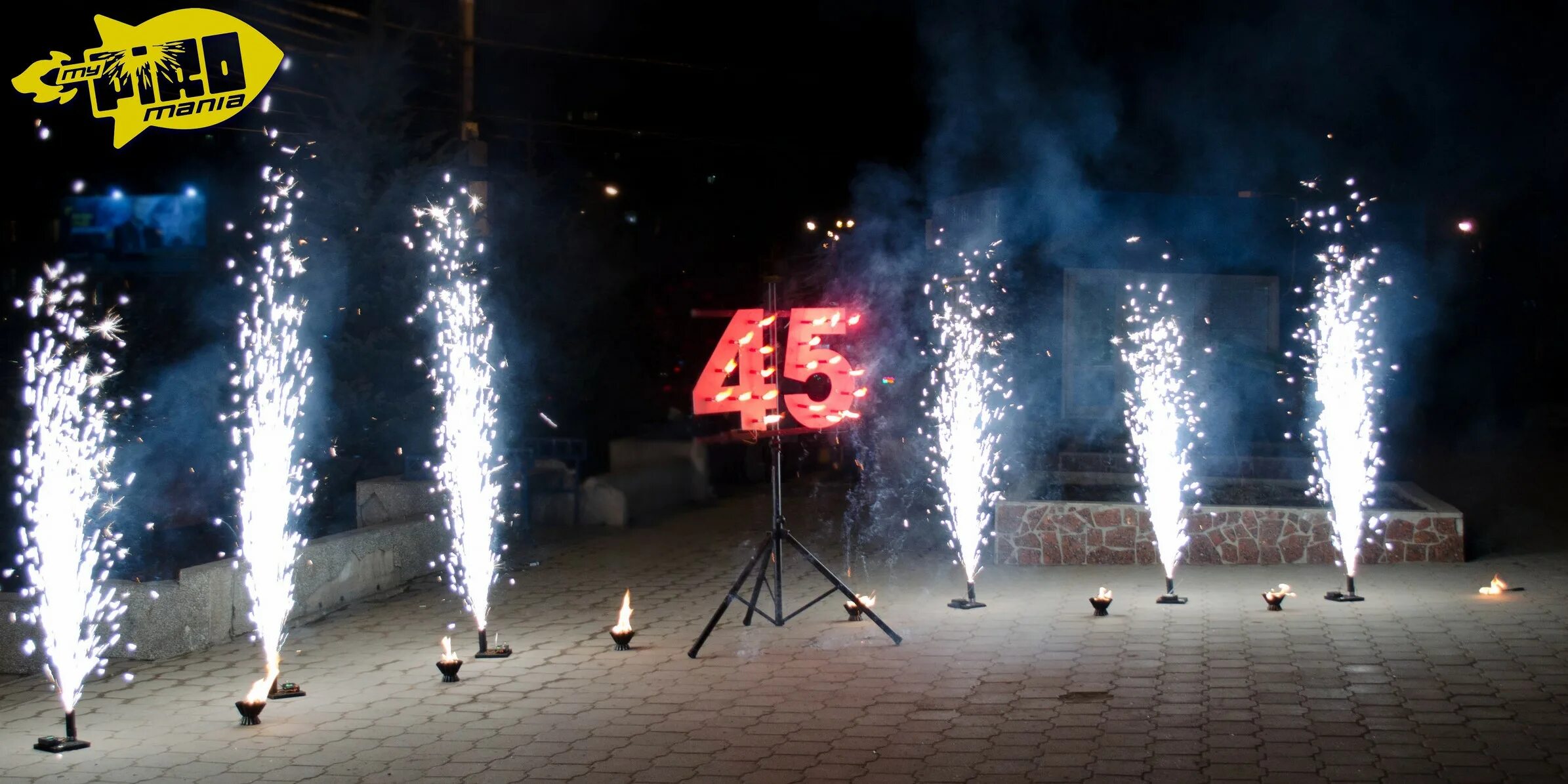 Песня холодные огни. Пиротехнические вертушки. Стойка для пиротехнических вертушек. Холодные фонтаны мельница. Вертушка холодный фонтан.