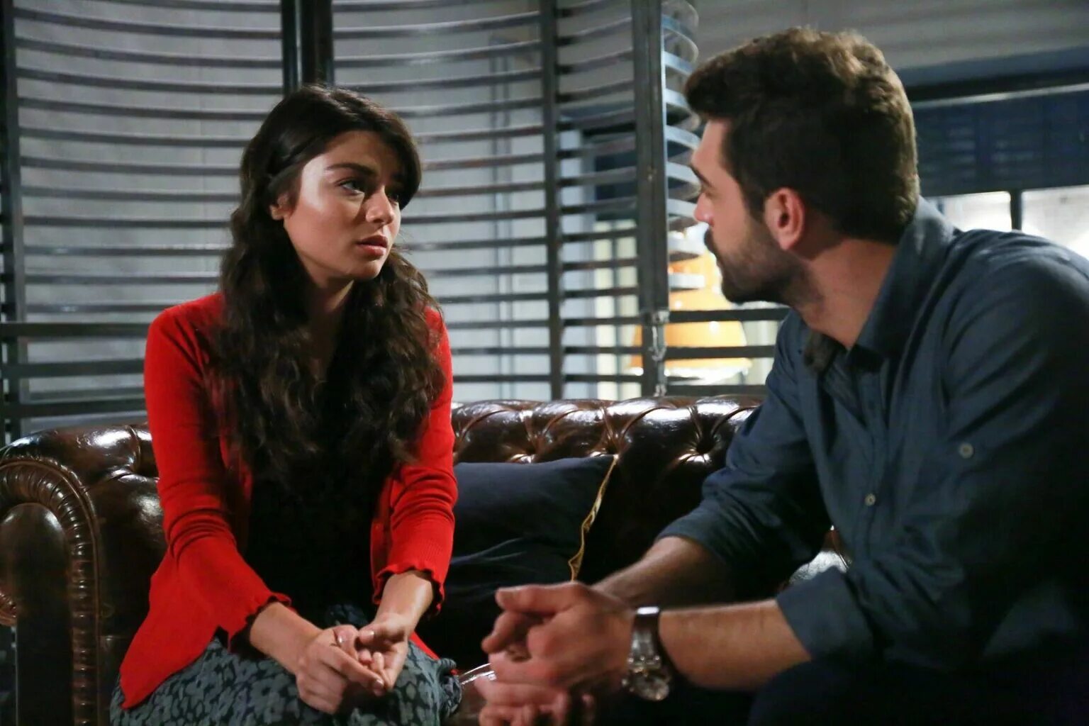 Мерьем турецкий 1. Мерьем турецкий сериал актеры. Мерьем турецкий 1. Любовь мерьем сериал 2017–2018. Сериал мерьем турция.