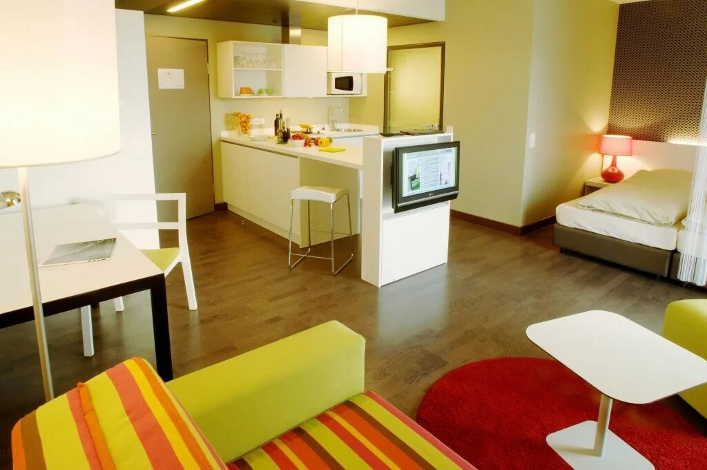 Harry home. Harry home. Миллениум тауэр сочи. Harry home. Воры из один дома.