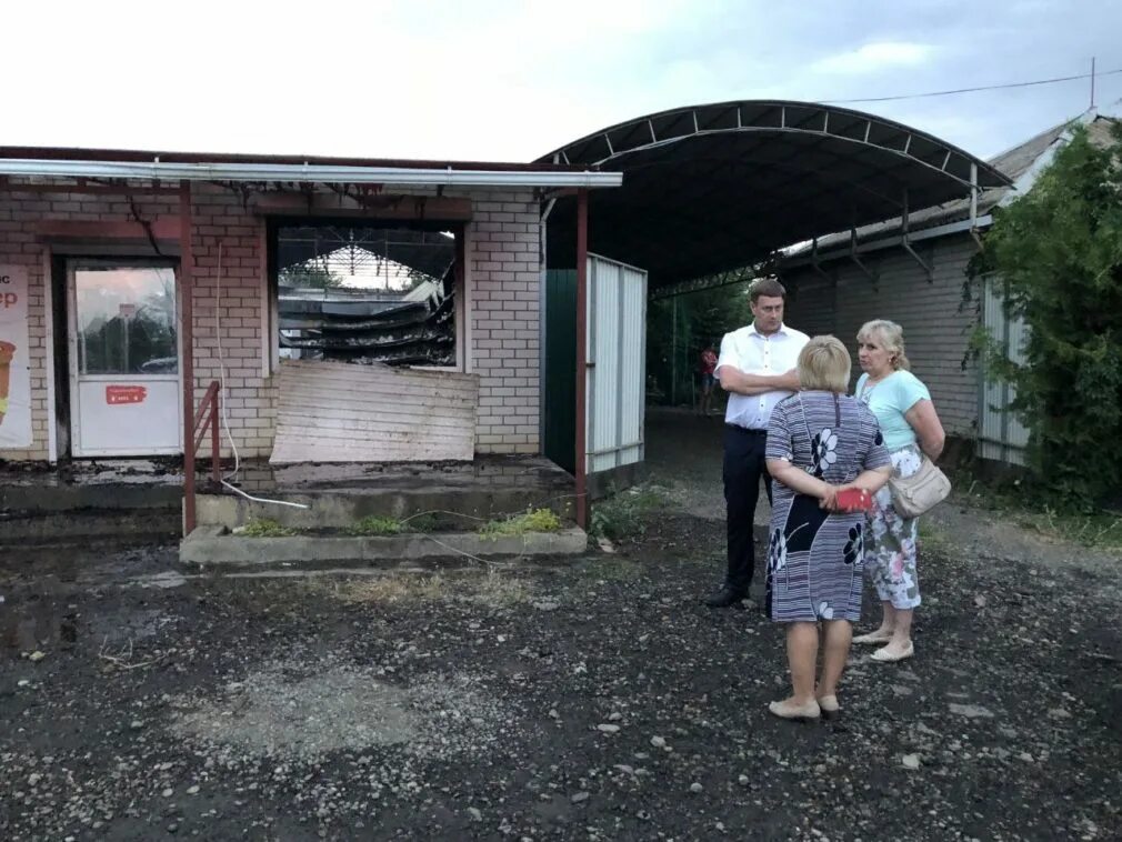 Погода в каменной балке благодарненского района ставропольского. Каменная балка Ставропольский край. Пожар в каменной балке. Пожар уничтожил жилой дом и магазин в селе каменная балка. Сгорел дом Ставрополь.