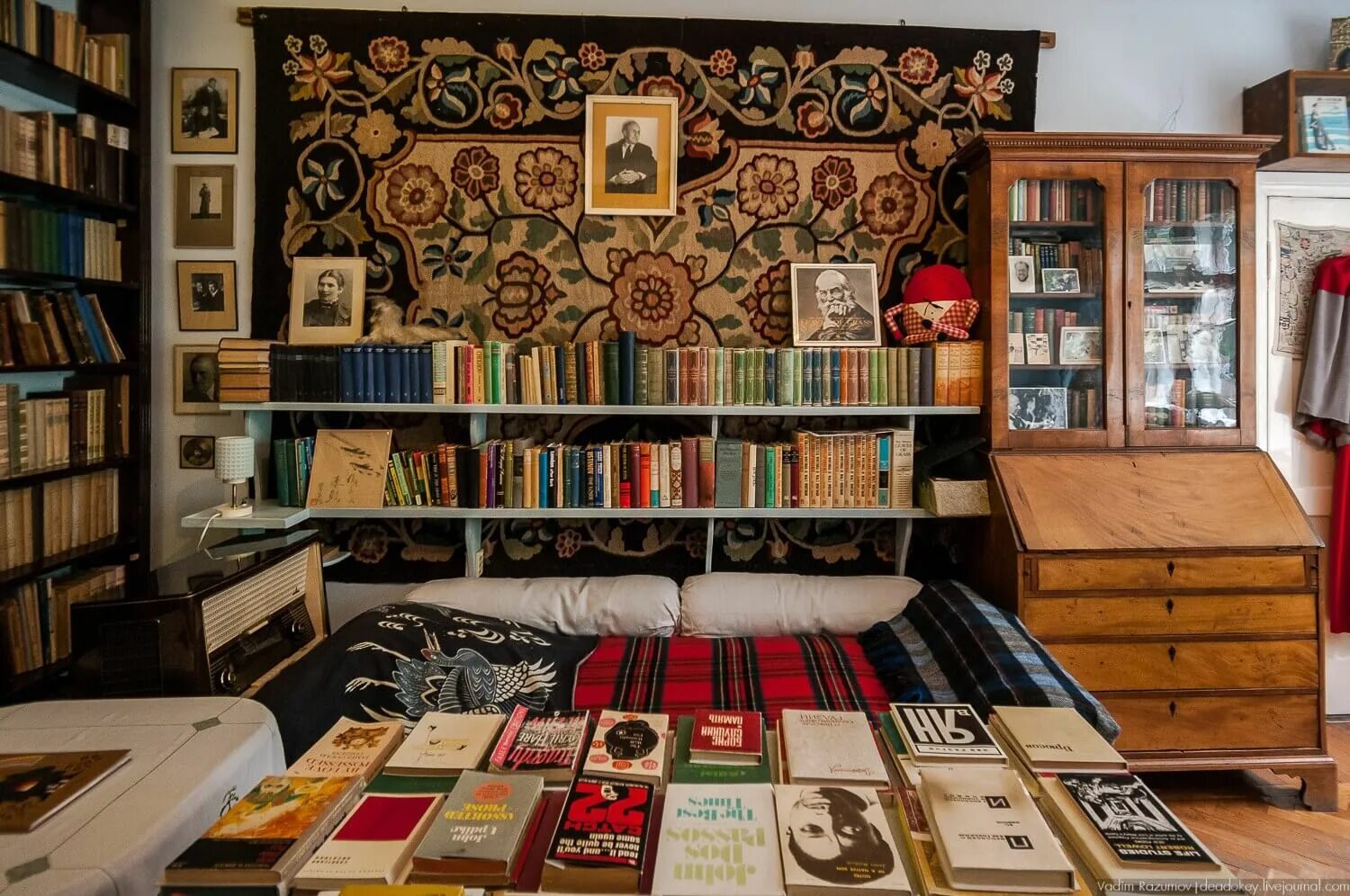 Переделкино книжный. Переделкино книжный. Книжная встреча. Дом писателей в переделкино ресторан. Музей корнея чуковского в переделкино.