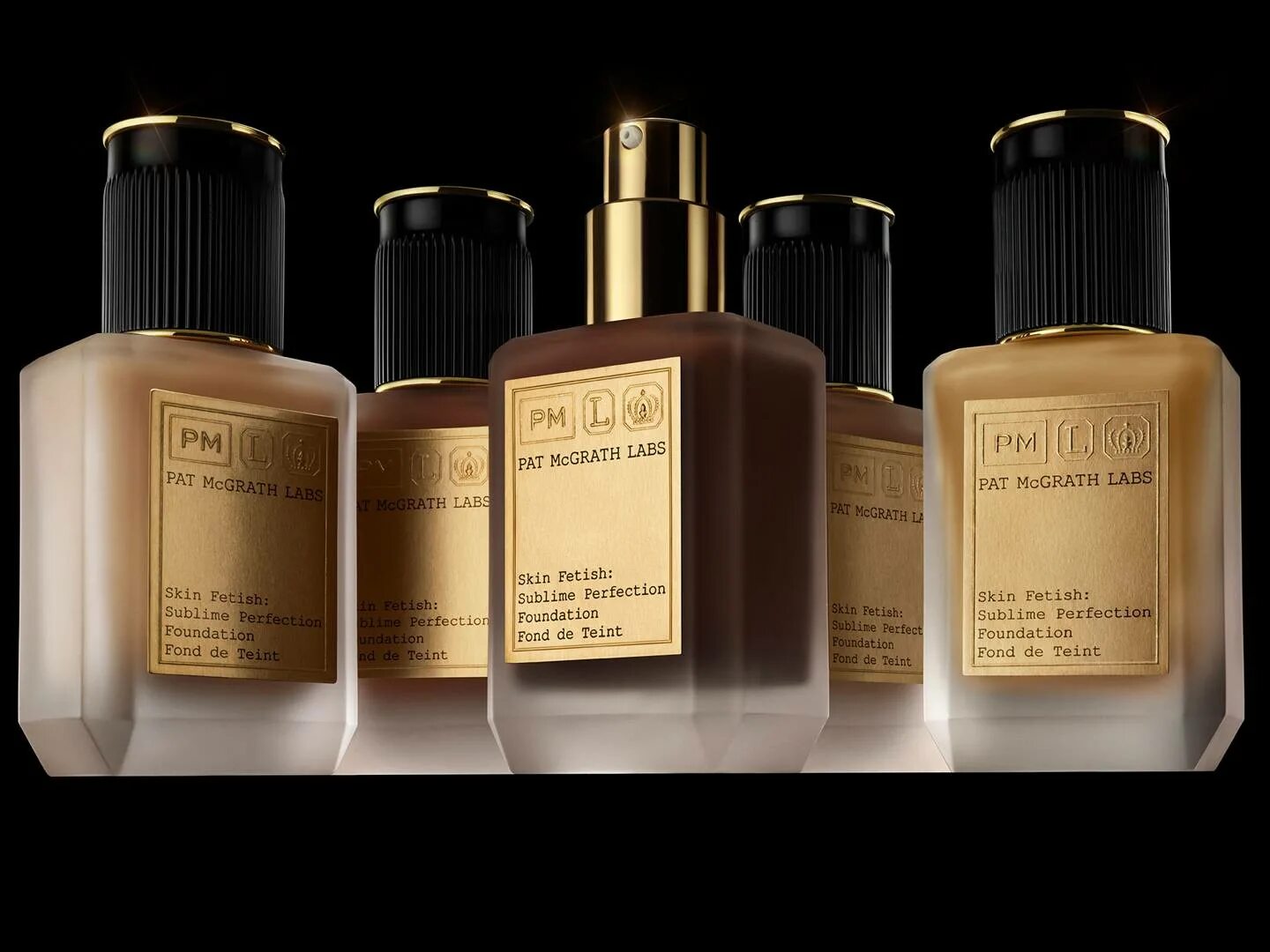 Mcgrath labs. Pat mcgrath foundation. skin fetish: sublime perfection foundation. sublime perfection. pat mcgrath labs skin fetish: sublime skin highlighter.