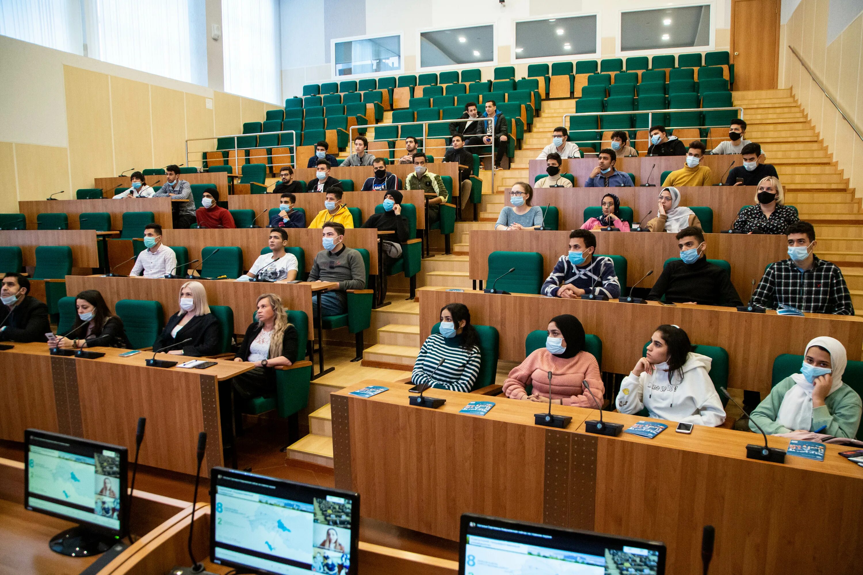 Добровольчество. Преподаватели сургу. Волонтерская комиссия. Шарамеева сургу. Сургу юридический факультет.
