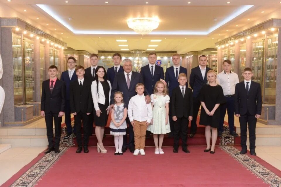 Уполномоченный по делам детей украины. Министр здравоохранения финляндии. Министр детей. Министр детей. Министр детей.