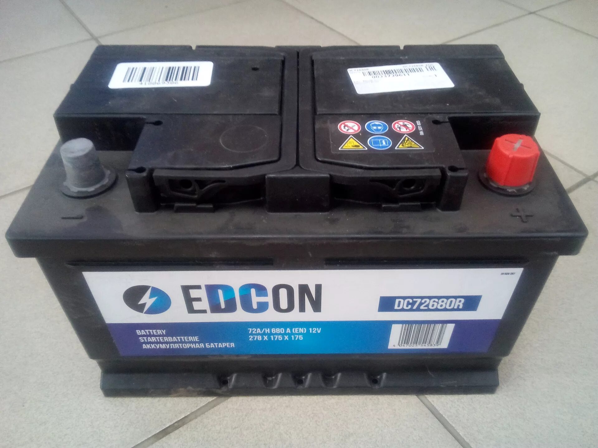 Edcon dc35300r. АКБ полярность прямая и Обратная. Полярность автомобильного аккумулятора прямая и Обратная. Обратная полярность аккумулятора.