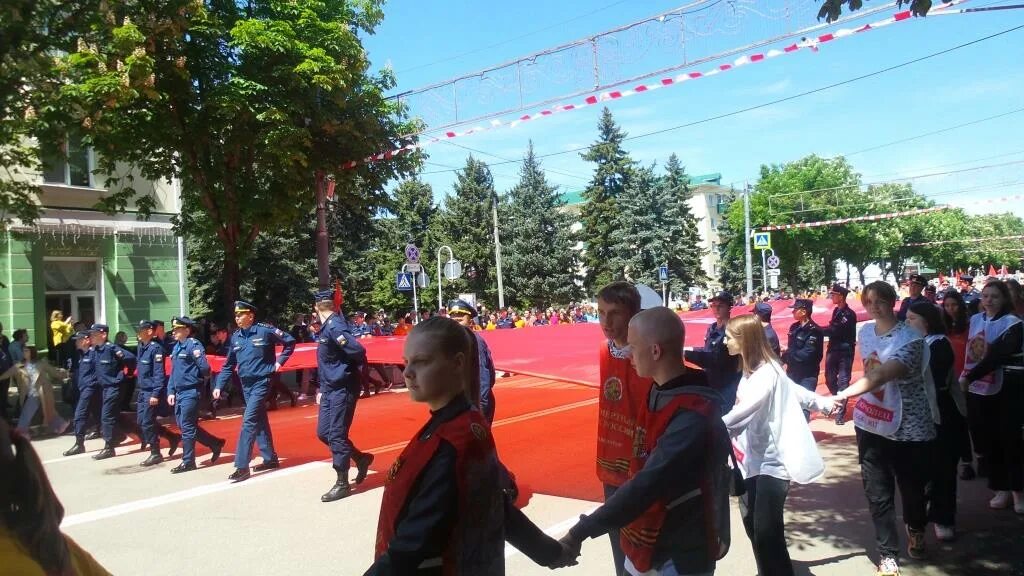 В майкопе прошел. Бессмертный полк Майкоп 2022. Бессмертный полк Майкоп 2022 фото. Фоторепортаж Бессмертный полк в Майкопе. 761 Полк Майкоп.