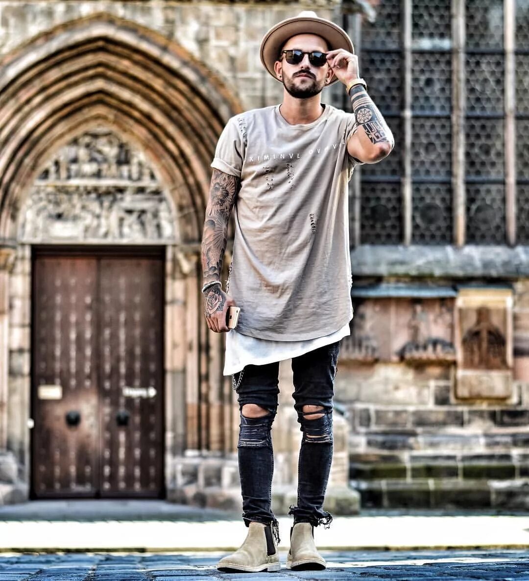 Мужской стиль streetwear CTHDRLS. Mens street style, Street wear, Streetwear outfit