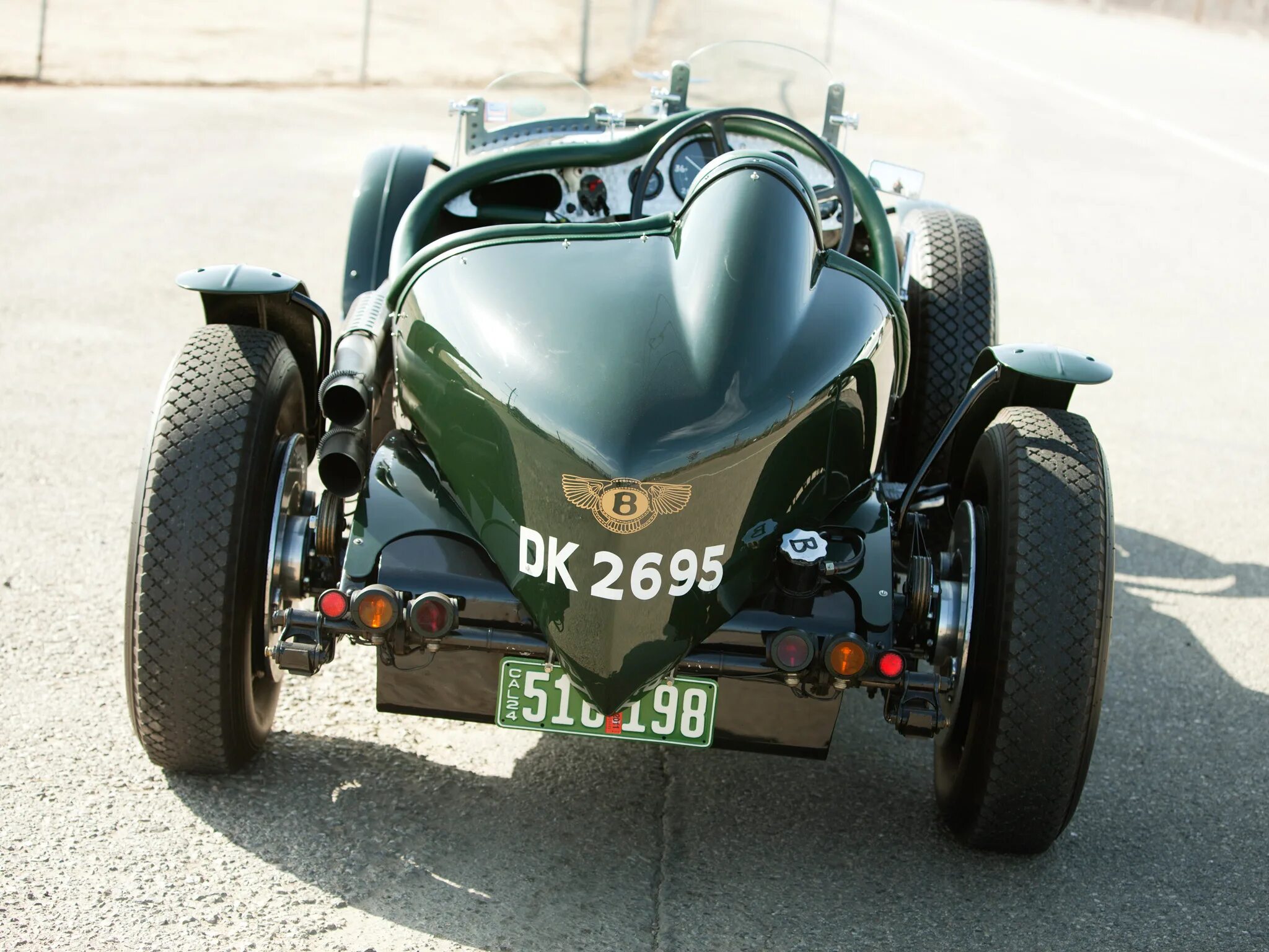Bentley meteor расход. Бентли 1924. bentley 3/8-litre hawkeye special 1924 года. bentley 3 litre 1924 года. bentley 8-litre special.