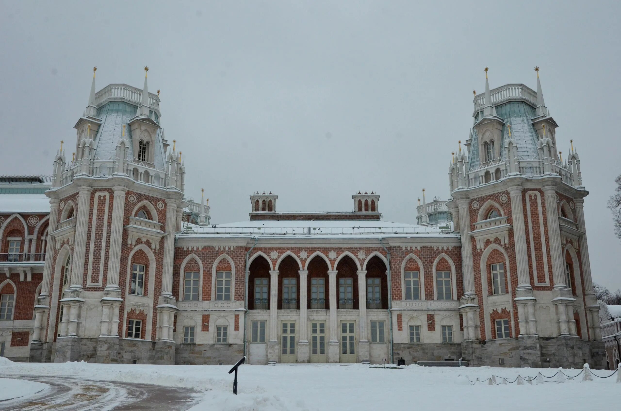 Музей царицыно выставки. Музей-заповедник Царицыно Москва. Царицыно музей-заповедник зима 2024. Музей Царицыно. Царицыно музей-заповедник зимой 2024.