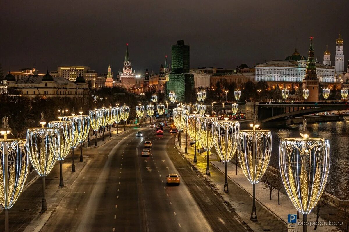 Москва без средств. Новогодняя Москва 2021 фото красивые.