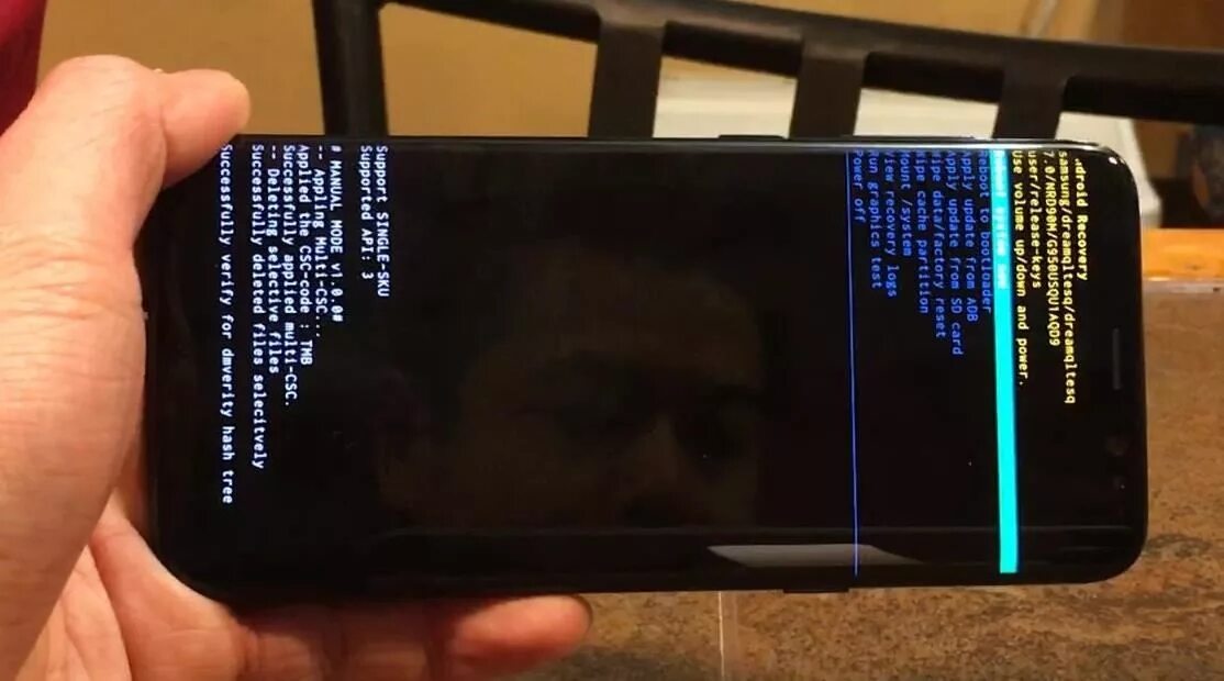 Горит экран телефоне самсунг. Samsung s8 рекавери. Samsung Galaxy s8 reset. Стоковый рекавери Samsung Galaxy s8. Recovery Samsung Galaxy s8 j4.