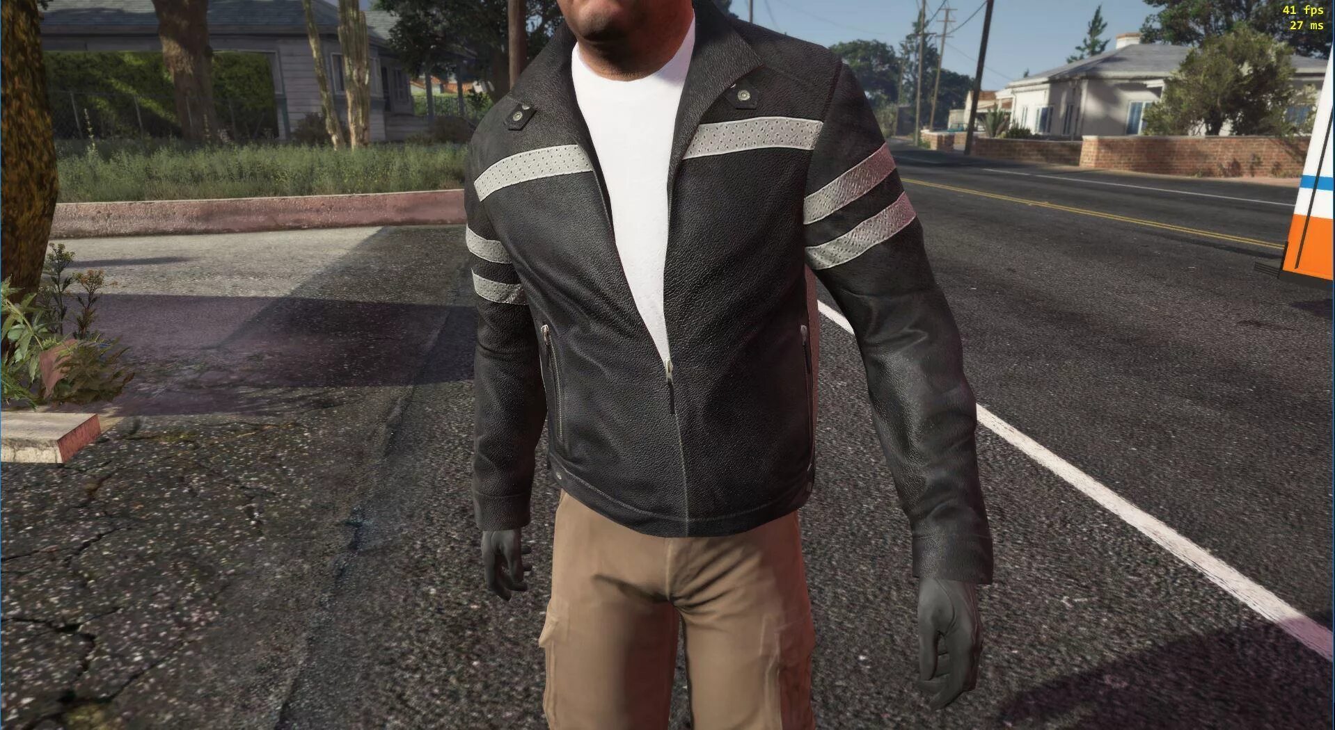 Мод на одежду в гта. ГТА 5 одежда ТРЕВОРА. ГТА 5 кожаная куртка. GTA 5 Jacket.