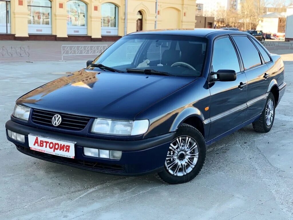 Купить фольксваген пассат б 4. Volkswagen Passat b4 седан 1995. Volkswagen b4 1995. Фольксваген Пассат седан 1995 года. Volkswagen Passat b4 седан.