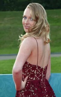 Alice Orr-Ewing: Victoria UK Premiere -01 - GotCeleb.