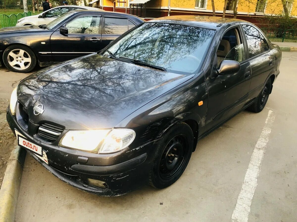 Nissan almera 2001. Ниссан альмера 2001. Ниссан альмера 2001 год вид зимой. Ниссан альмера 2001 год хэтчбек. Nissan almera 2001.