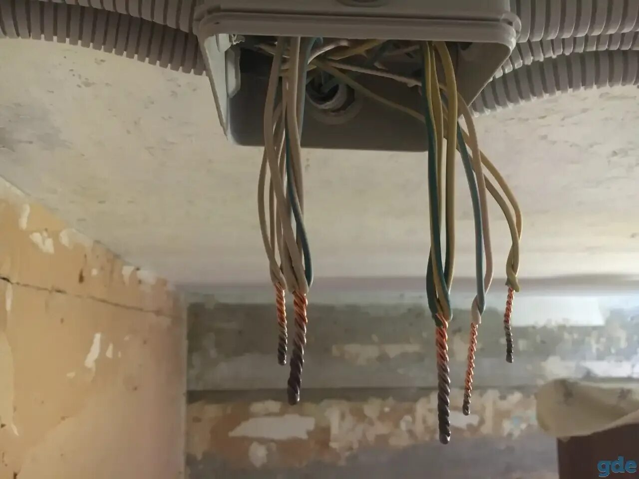 Услуги электрика ижевск. Электрик услуги. Услуги электрика ижевск. Услуги электрика. Логотип турбазы.