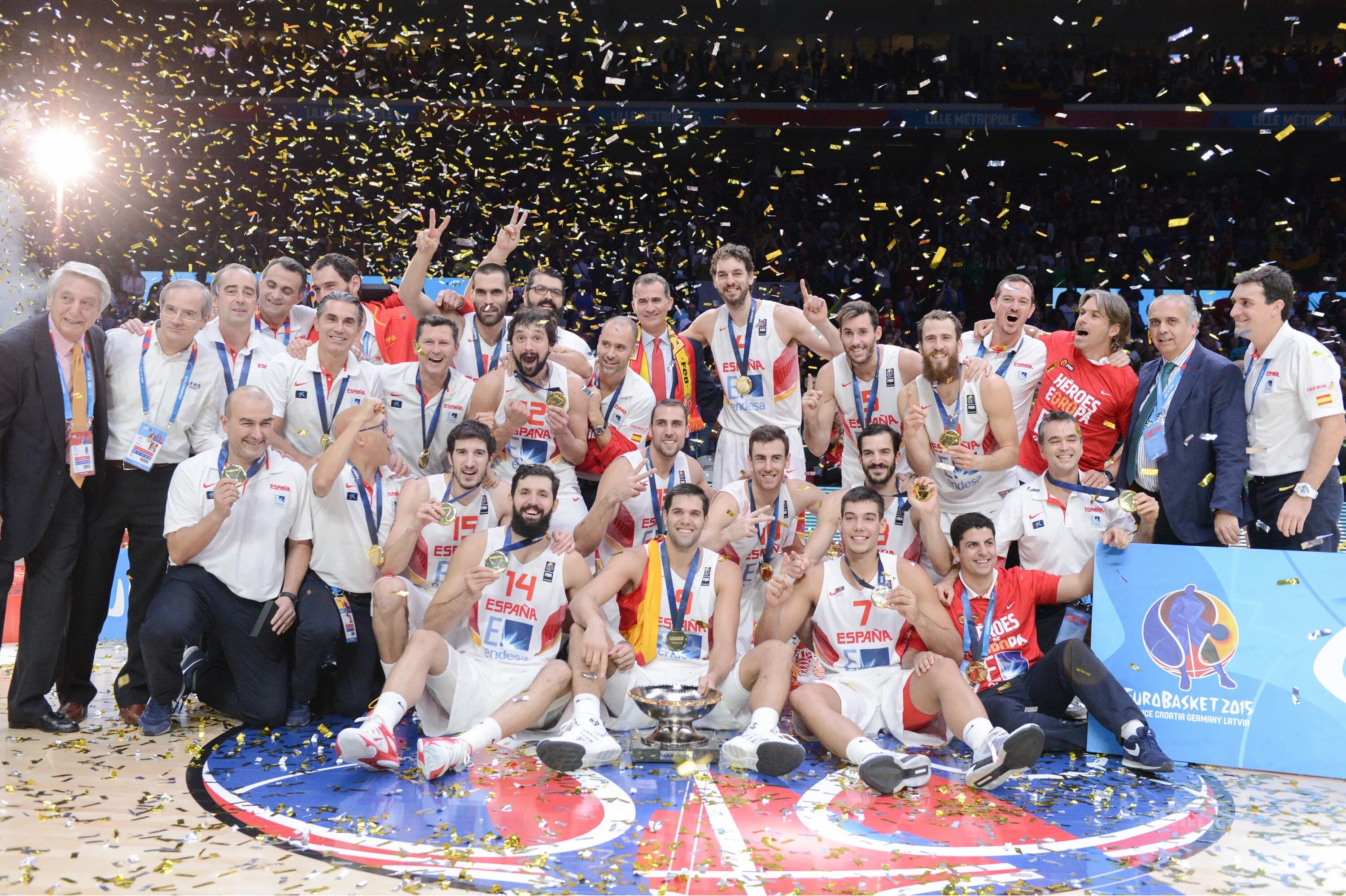 Европа 2015 год. Сборная по баскетболу 2015. Какая команда по баскетболу стала первым чемпионом Европы?.