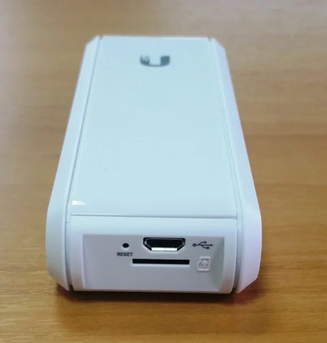 Cloud key. Ubiquiti cloud key. unifi cloud key. портативный мини-сервер unifi cloudkey. портативный сервер (контроллер) unifi cloud key.