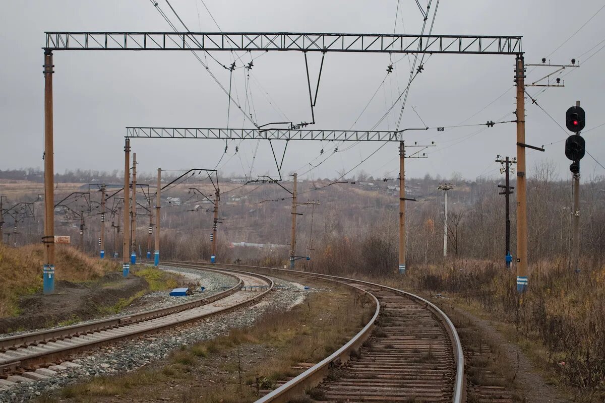 электрифицированные железные дороги. васкелово жд станция. электрифицированные железные дороги. контактная сеть электрификации железных дорог россии.