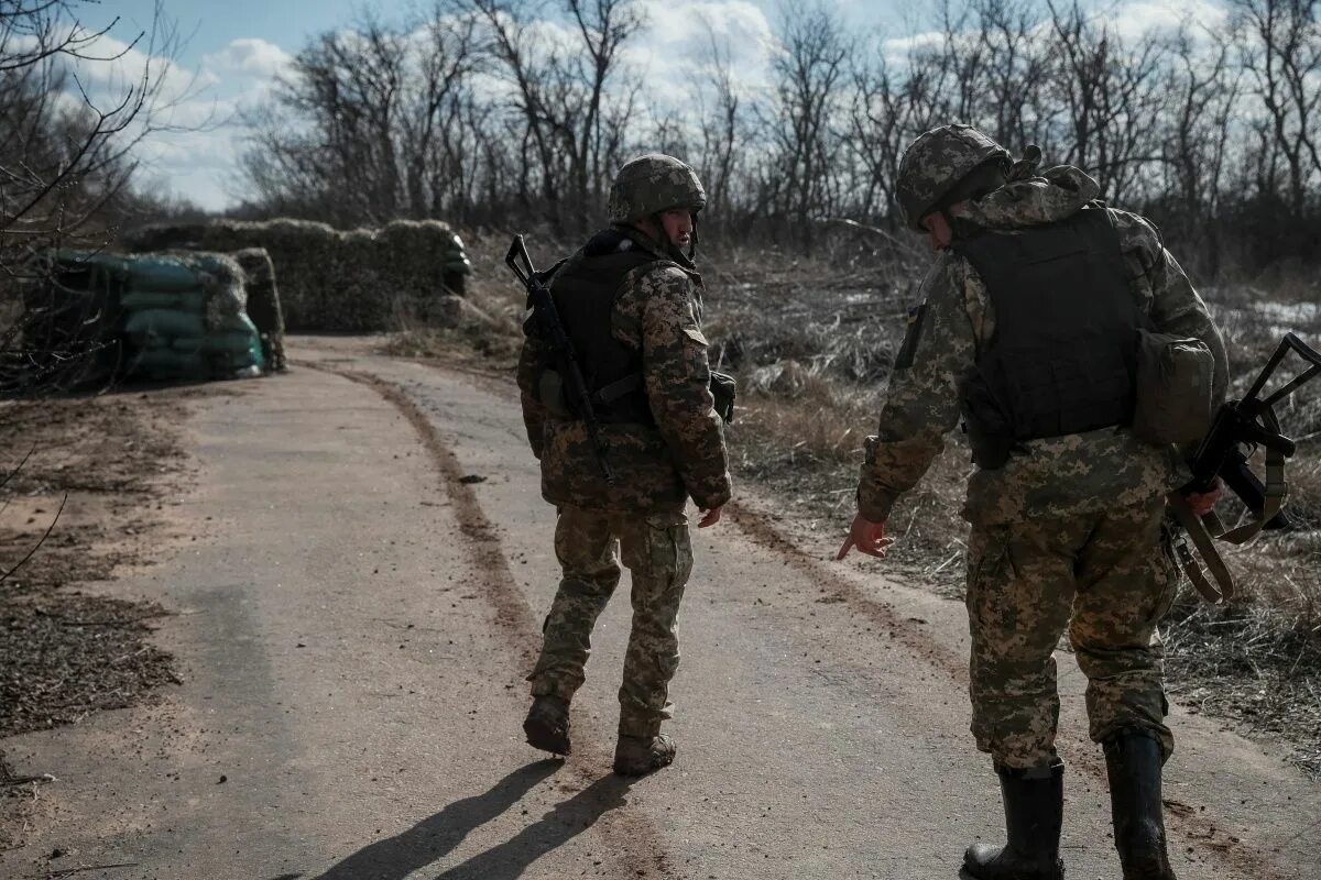 Русские военные на Донбассе. Нападение на украину