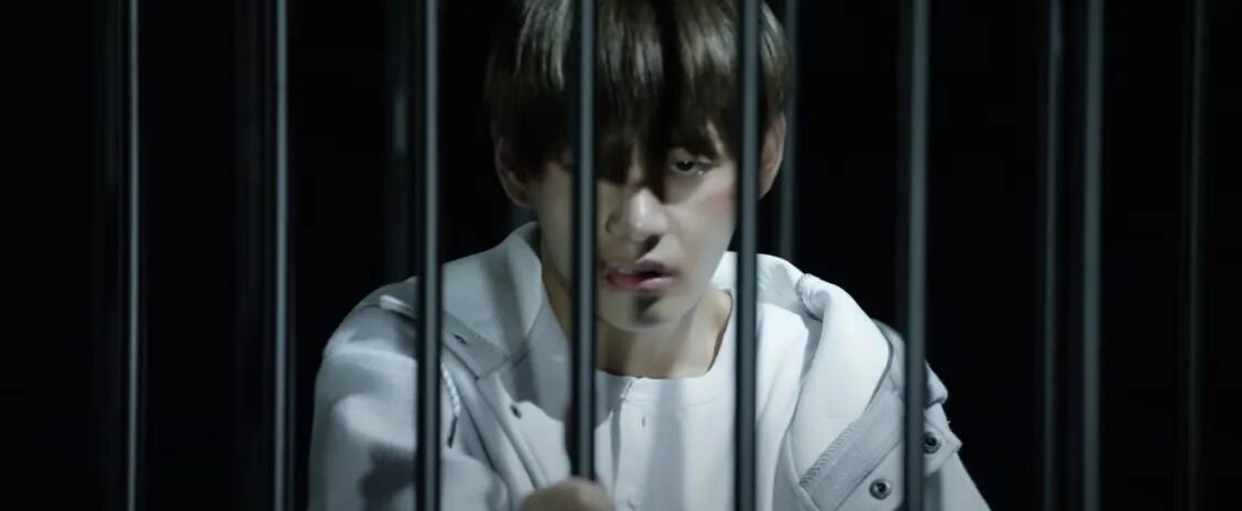 Стигма 23 глава. Taehyung Stigma. Тэхен стигма. Тэхен в клипе стигма.