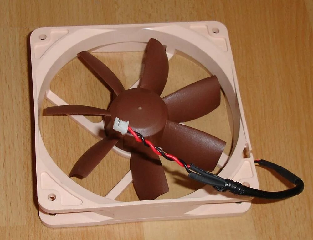 Вентилятор вместо веера. Замена вентилятора варочной панели. Вентилятор вместо стеклопакета. Вентилятор вместо компрессора. Вместо кулера