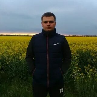 Участник ровно