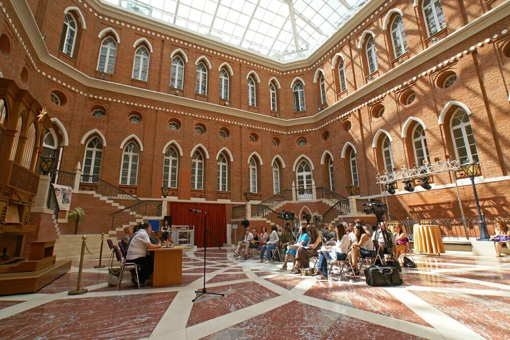 Атриум хлебного дома фото. Атриум царицыно. Атриум хлебного дома царицыно. Царицыно музей-заповедник хлебный дом внутри. Атриум царицыно.