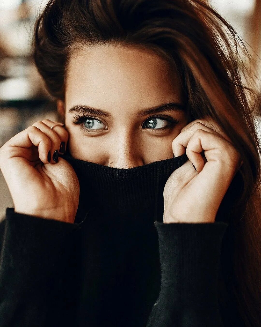 Красивые женские глаза. Алессандро ди чикко брюнетка. Aishwarya rai longines. Глаза мудрой женщины. Деловой макияж.