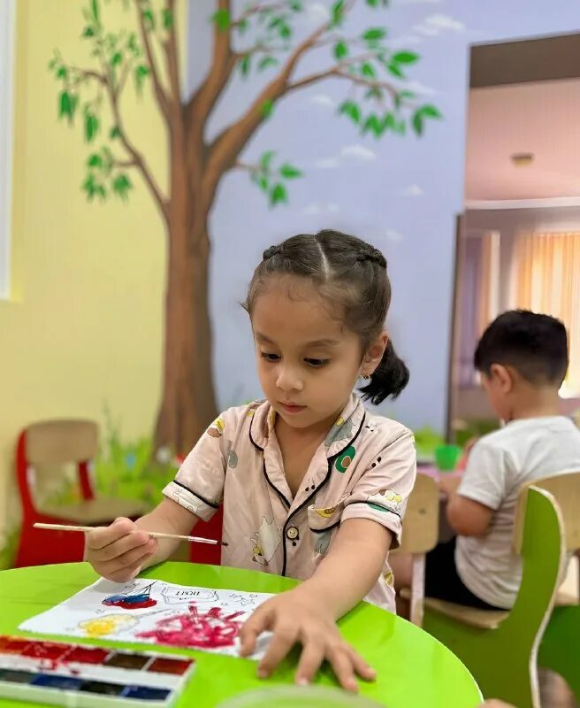 люберцы 96 сад радуга. школьные праздники. фото 246 детского сада новокузнецк. дети мастерят себе дом из тканей и стульев. детский сад жёлтый ручеёк.