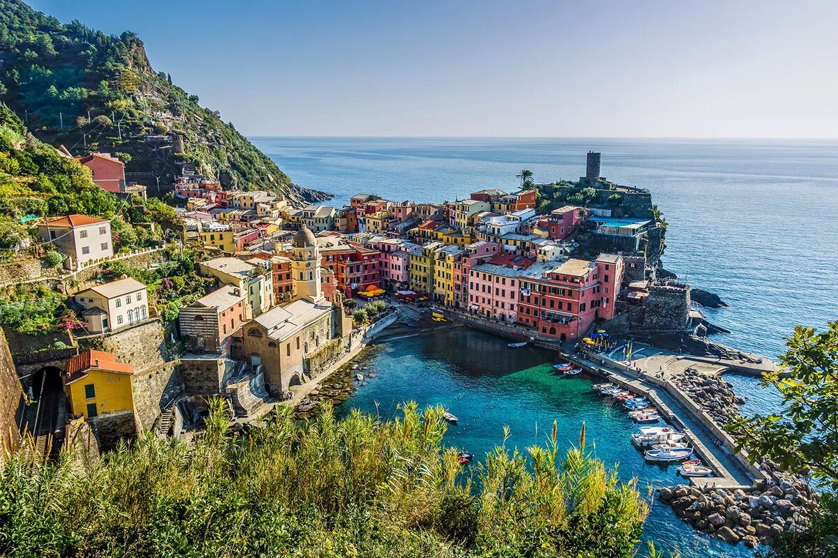 Cinque Terre Италия. Италия.нацпарк Чинкве-Терре. Chinkvetere. Чинкве Терре Вернацца. Средиземноморье италии