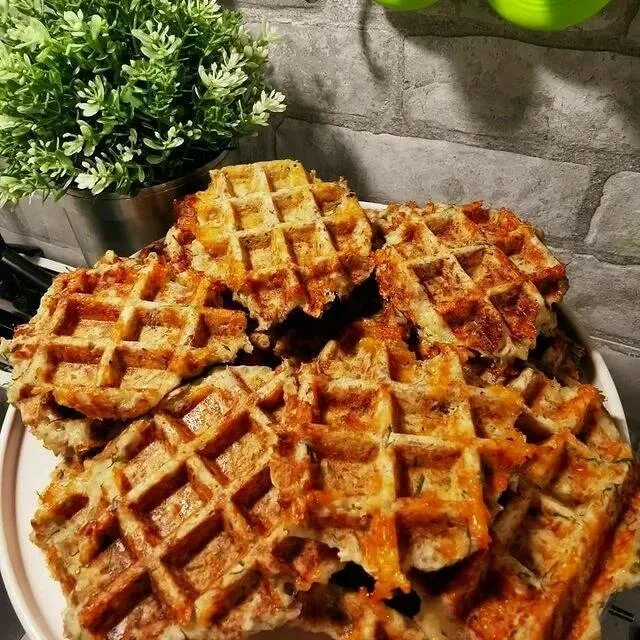 гриль делонги венские вафли. ржаные вафли. мясные вафли. мясные вафли. вафельница эстетика.