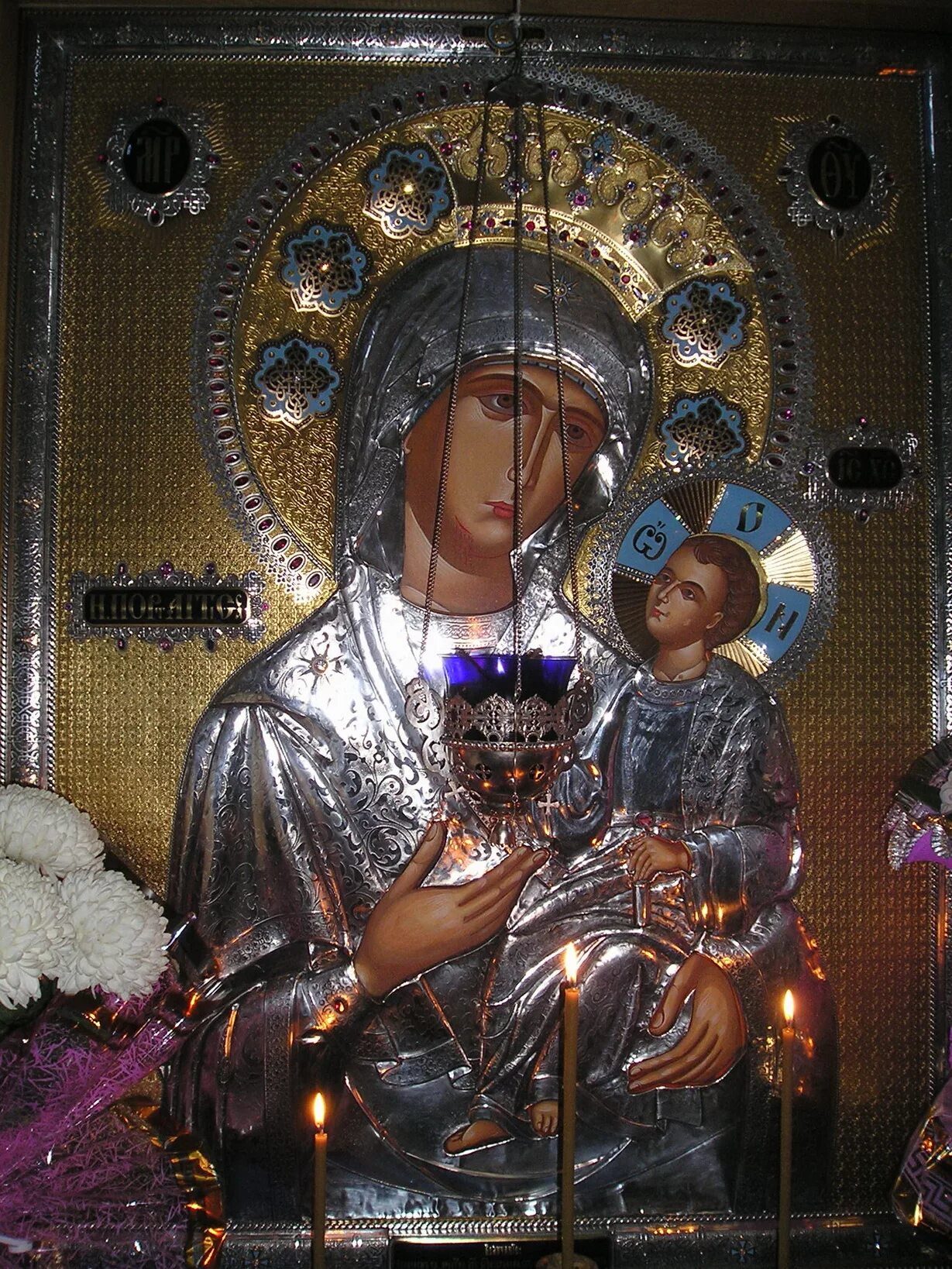 иверская икона божией матери афонская. чудотворные иконы иверская. чудотворные иконы иверская. новодевичий монастырь икона иверской божьей. иверская богоматерь икона.