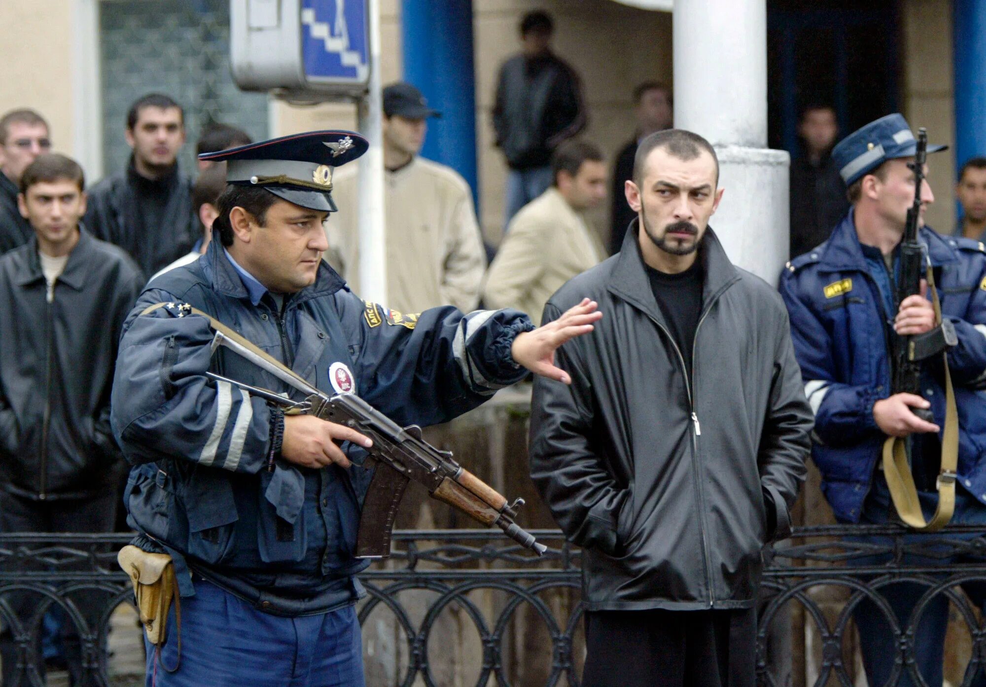 Год нападения. Восстание в Нальчике 2005. Геккиев телеведущий Нальчик.