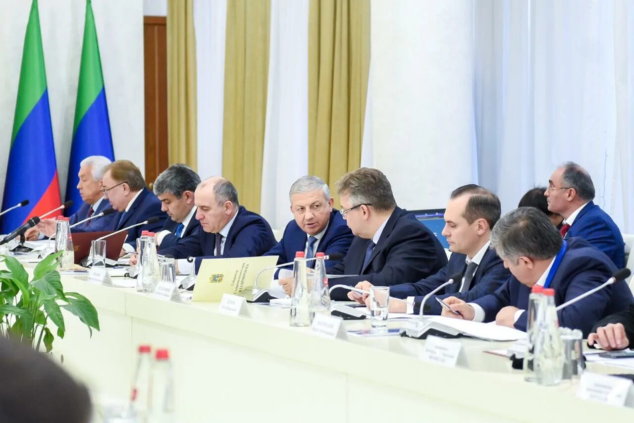 аппарат полномочного представителя президента рф в скфо. полпред скфо официальный сайт. полномочный представитель в скфо. полномочный представитель президента рф в скфо. скфо александр матовников.