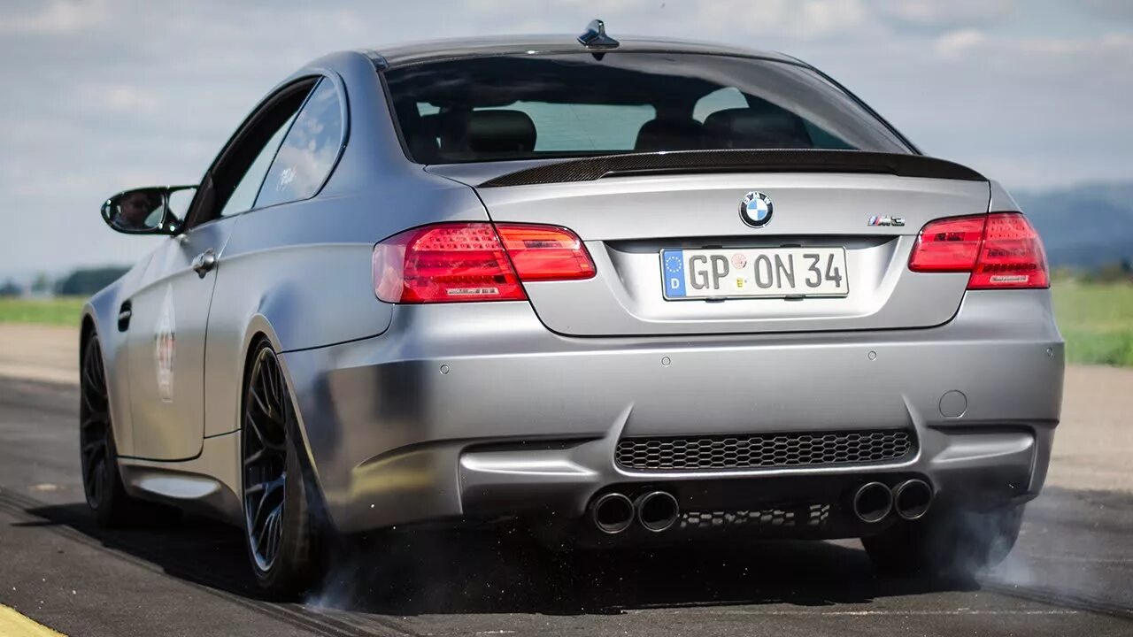 M 3 product. BMW m3 зад. БМВ m3 e92. BMW m3 e92 купе.