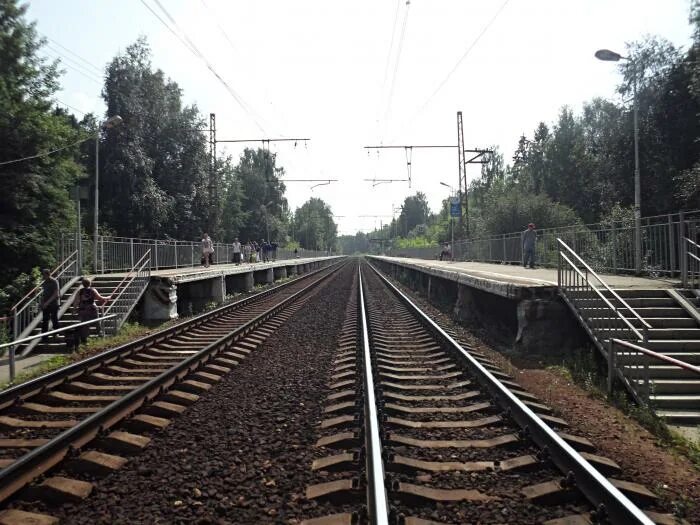 платформа трудовая савеловского направления. поселок трудовая мытищинский. трудовая поселок дмитровское шоссе. платформа трудовая московская область. жд станция трудовая московская область.