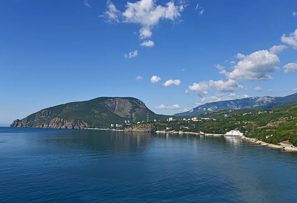 Партенит мыс Плака. Крым мыс Плака Партенит. Аю Даг Партенит. Мыс Аю Даг.