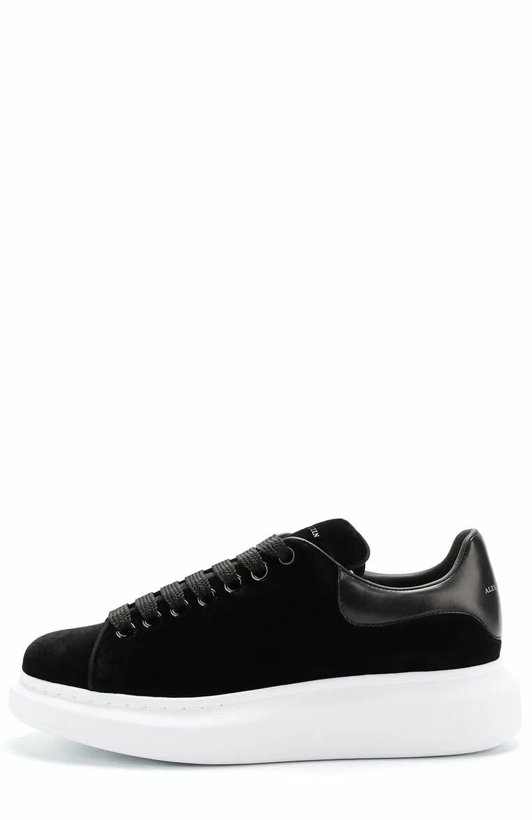 Черные mcqueen. Alexander mcqueen кроссовки мужские черные. Alexander mcqueen кроссовки белые. Черные mcqueen. Alexander mcqueen кеды мужские черные.