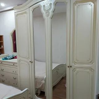 Шкаф от спального гарнитура