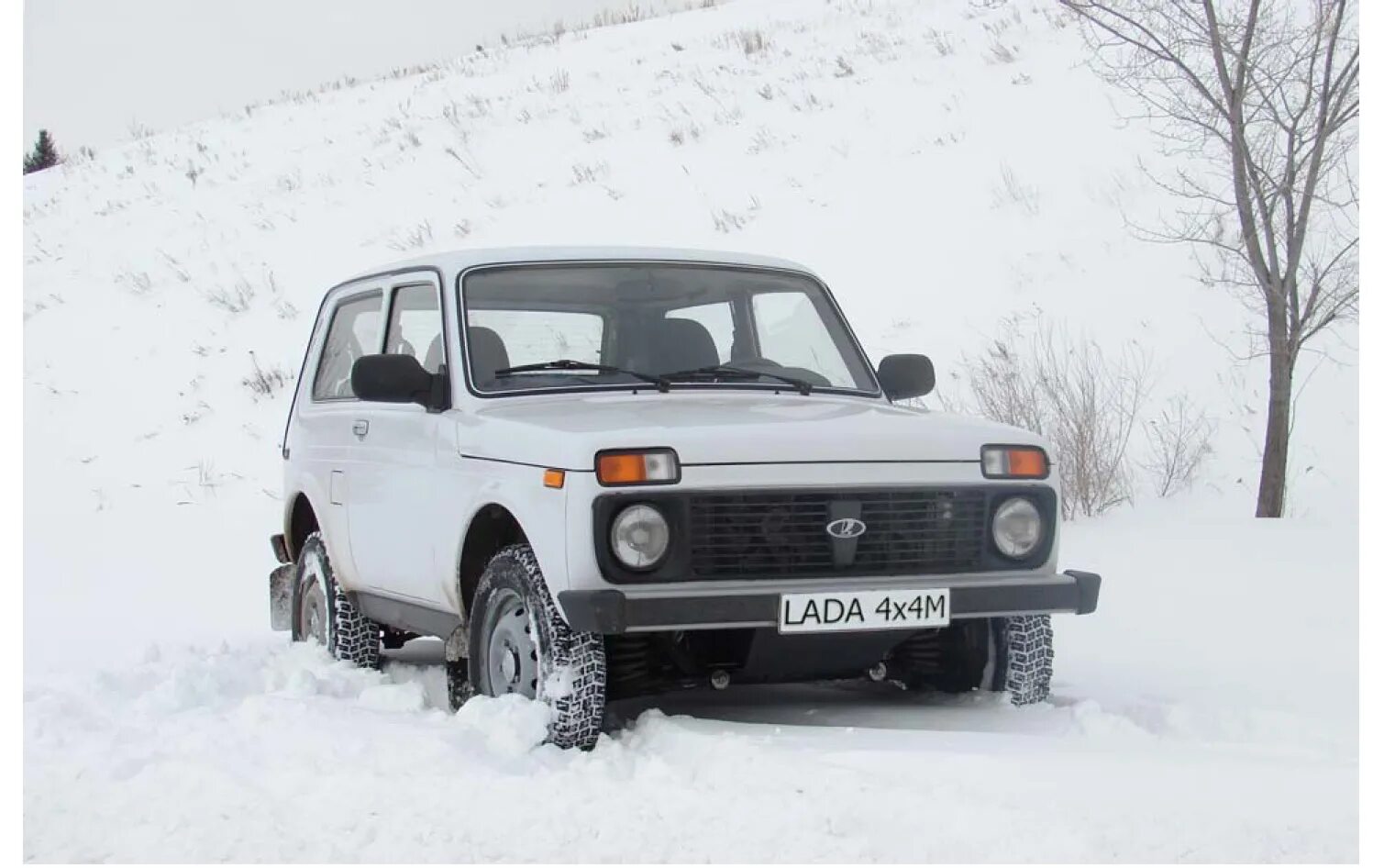 Ваз 21214 синий. Ваз 21214 цвет балтика. Нива 21214 на литье. Нива 21214. Ваз 21214 в екатеринбурге.