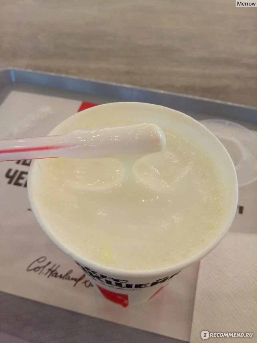 Kfc коктейль. Милкшейк кфс. Kfc коктейль. Kfc коктейль. Милкшейк попкорн кфс.