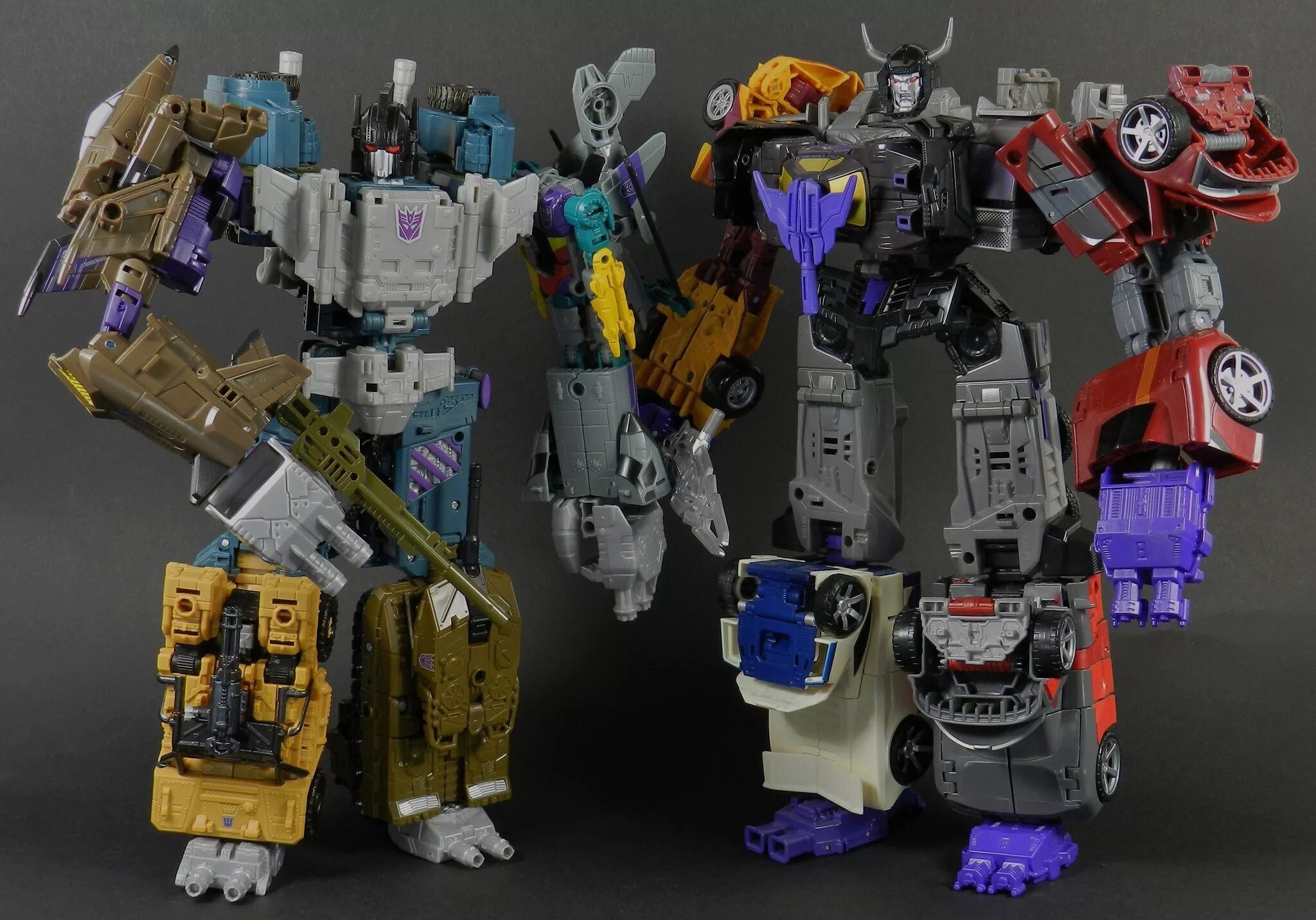 Компьютрон g1. Трансформеры менасор брутикус. Motormaster transformers hasbro. Трансформер стоп motion комбинер варс. Трансформеры g1 мотомастер.