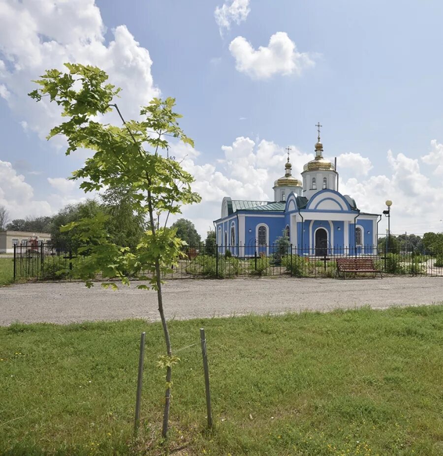 Погода на неделю белгородская чернянский. Церковь Косьмы и Дамиана Огибное Чернянский район-. Огибное Чернянский район Белгородская область. Храм село Орлик Чернянский район Белгородская область. Храм Косьмы и Дамиана в с.Огибное Чернянского района Белгородской.